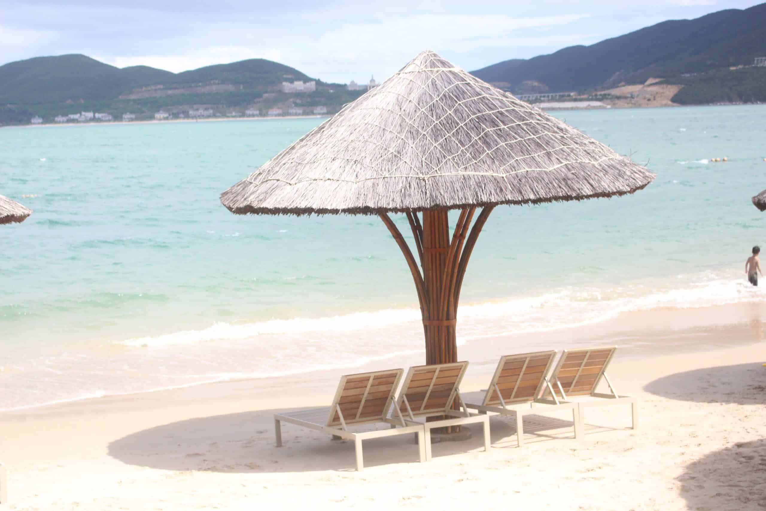 Giá vé cano đi Hòn Tằm bao nhiêu ?