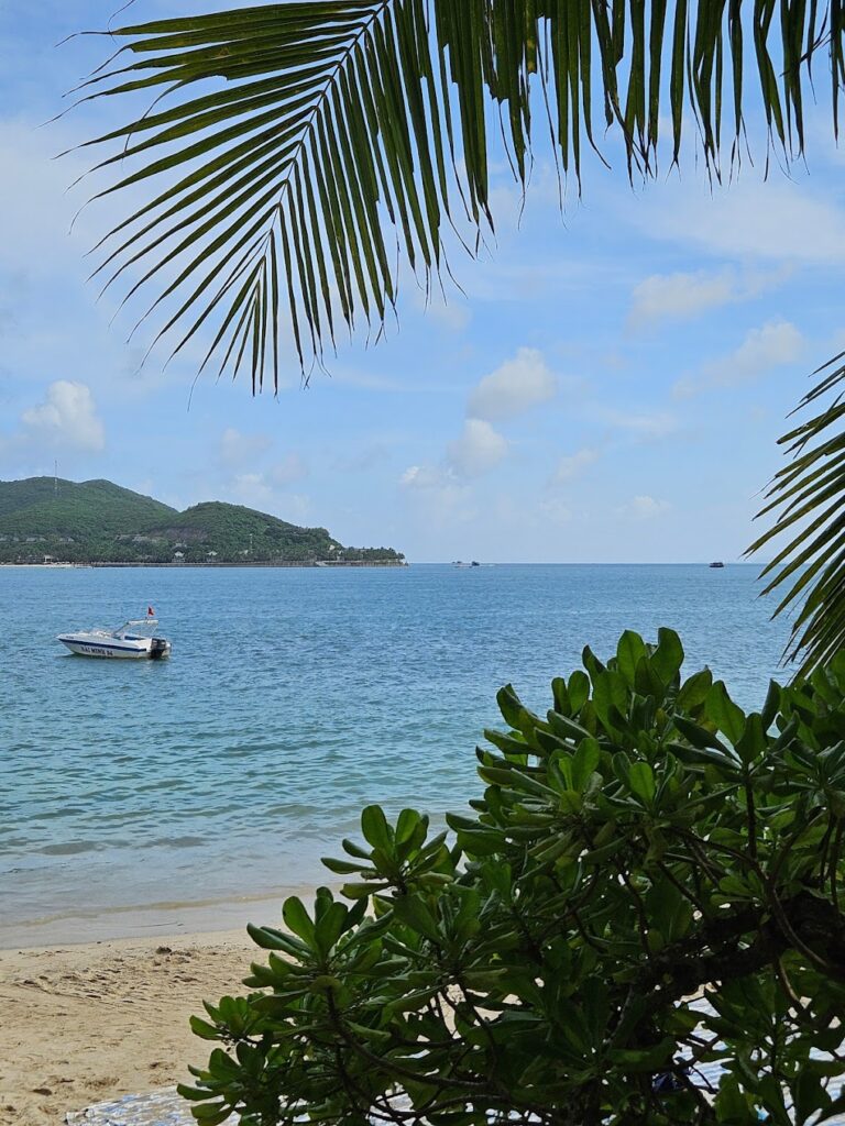 Bai Mini Beach Nha Trang 2