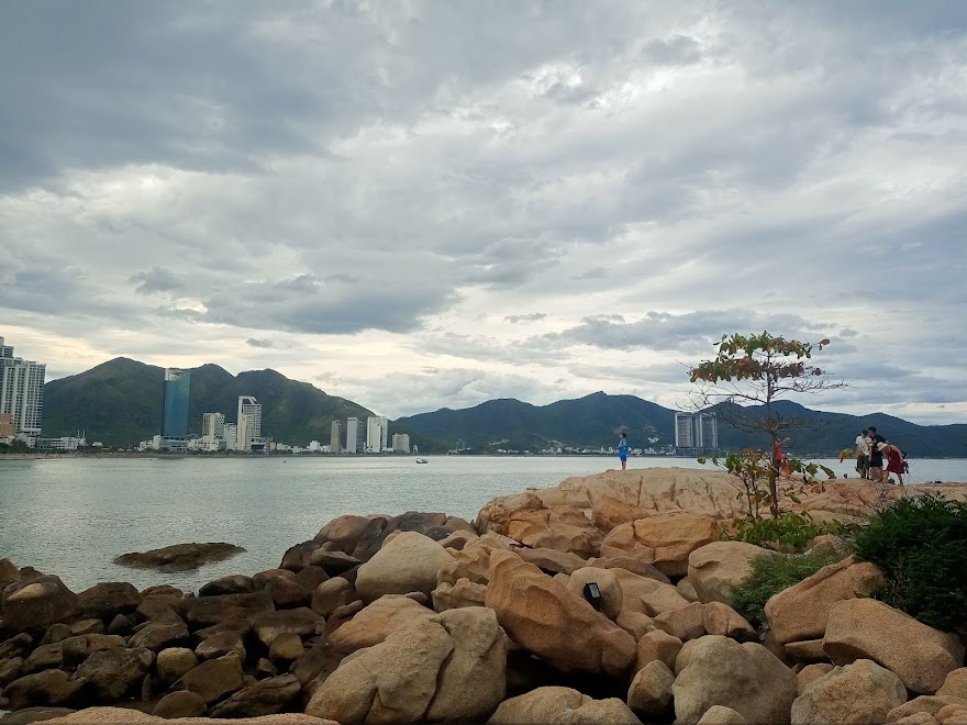 Hòn chồng nha trang 2