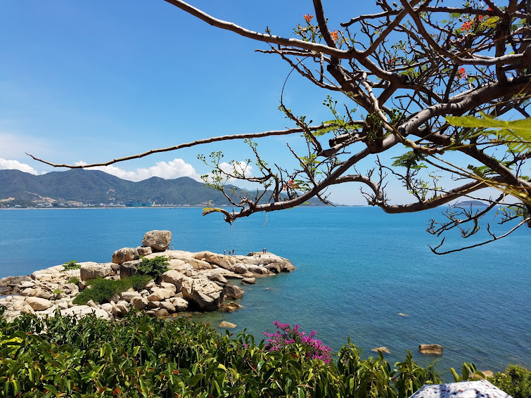 Hòn chồng nha trang 4