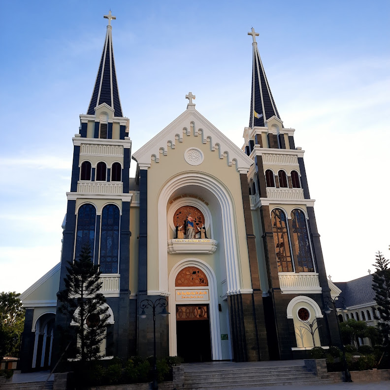 Nhà thờ Ba Làng 1