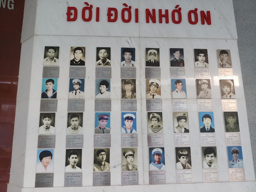 Tuong dai tuong niem Gac Ma Cam Lam 7