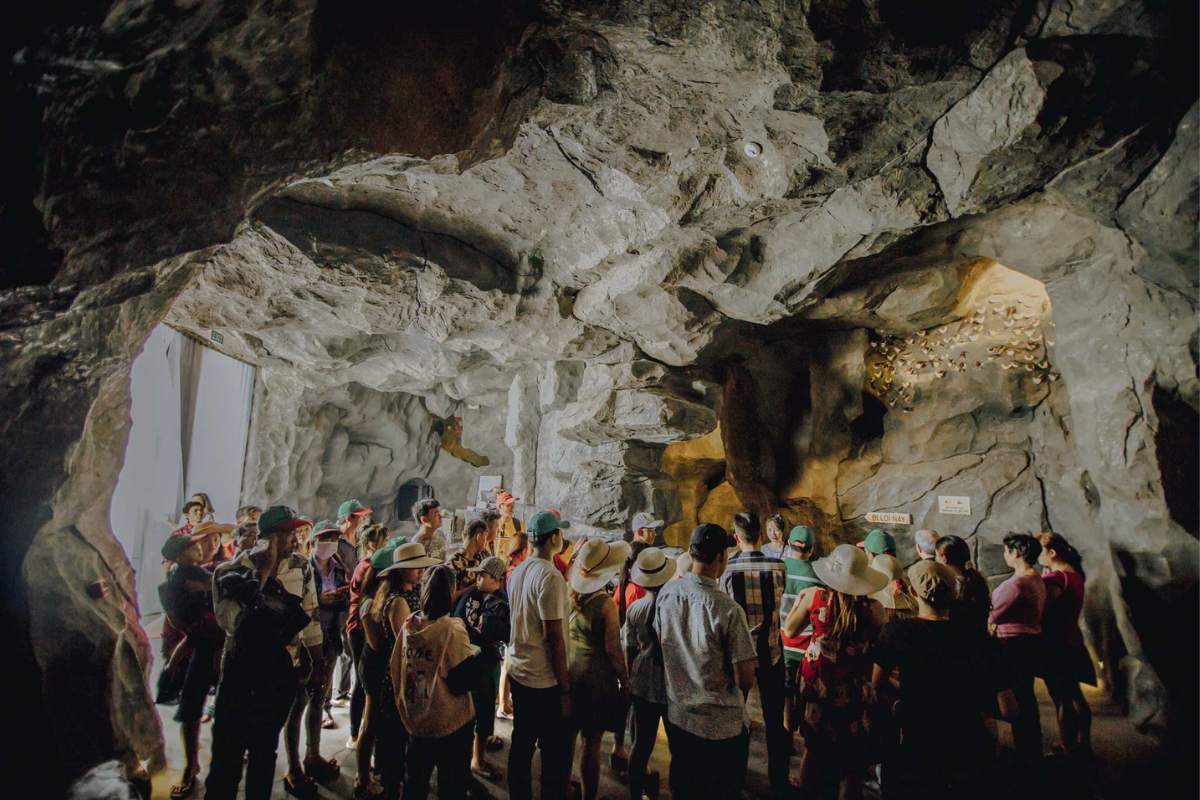 Khám Phá Làng Yến Mai Sinh: Địa Điểm Du Lịch Văn Hóa Nha Trang